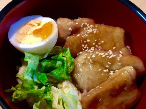 簡単ボリューム 照り焼きチキン丼